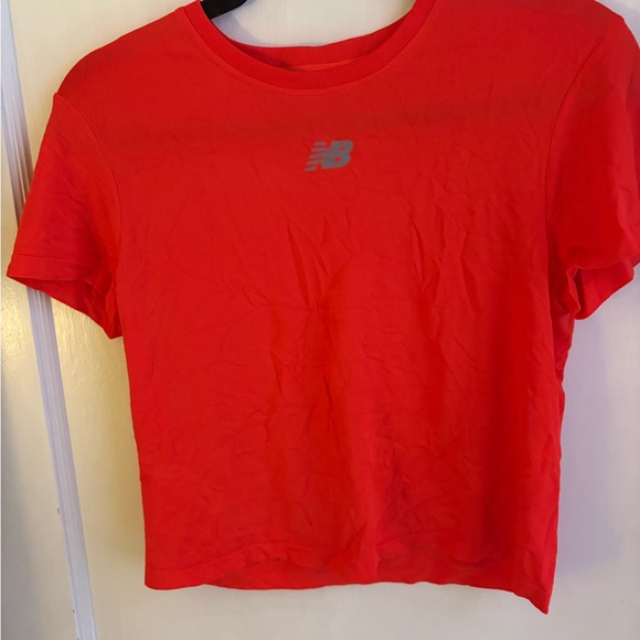 New Balance Women's Bright Red Crop Top - Picture 1 of 3